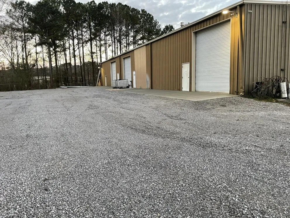 Local residential landscaping experts serving Hoover, AL - Ulch Mulch