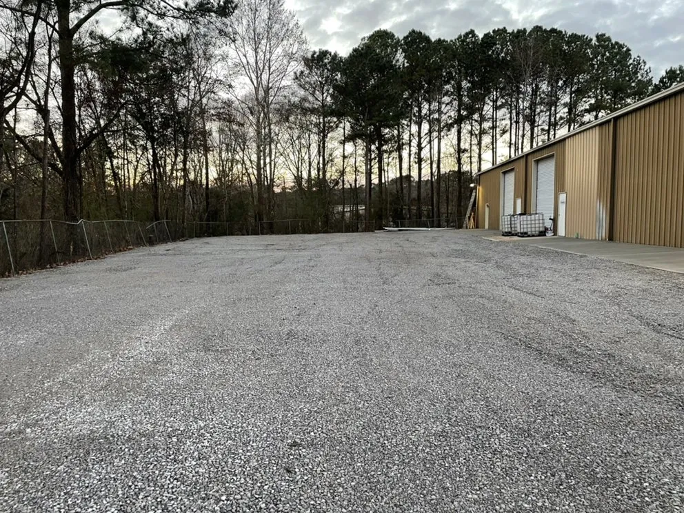 Local landscaping services in Hoover, AL - Ulch Mulch