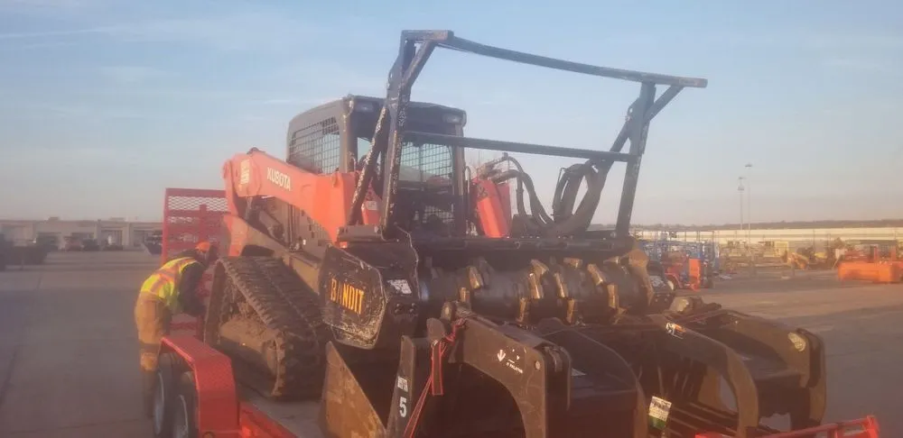 Top-rated residential landscaping in St. Louis, MO - Ulett Tree & Landscaping