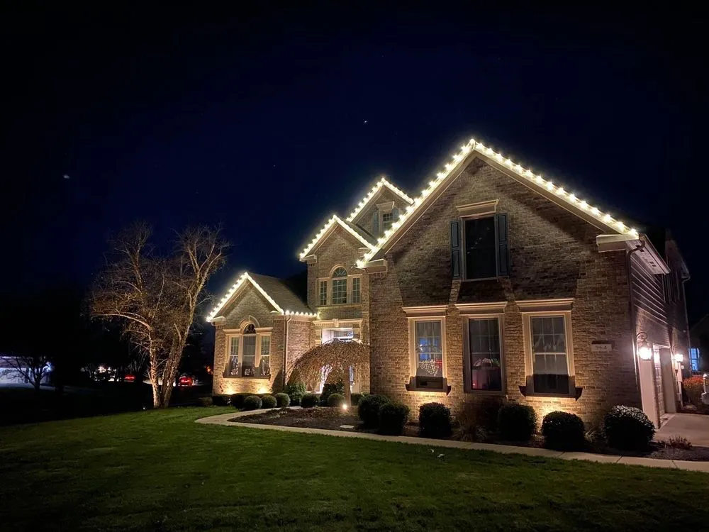 Reliable residential landscaping experts serving Hoffman Estates, IL - Ulloa Landscaping