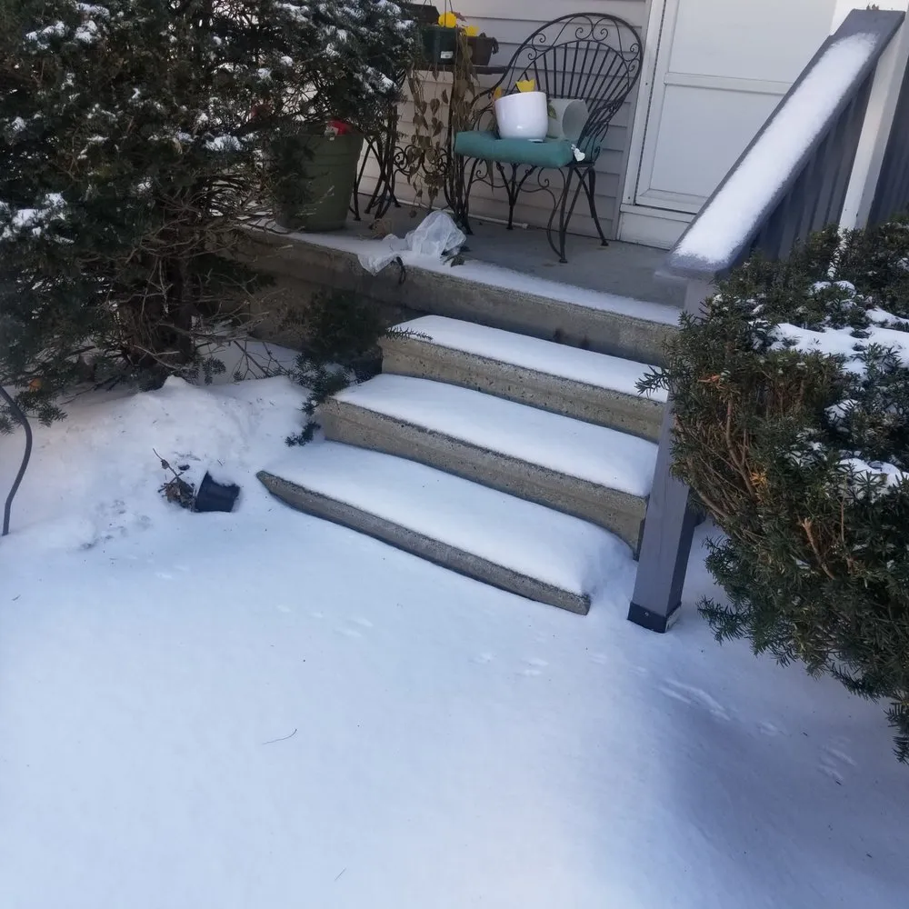 Professional landscaping services in Bedford, NH by Ulster Property Services