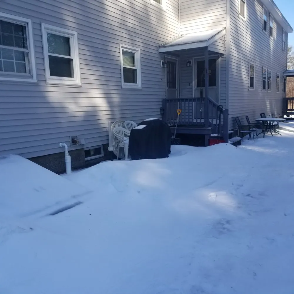 Custom yard maintenance experts serving Bedford, NH - Ulster Property Services