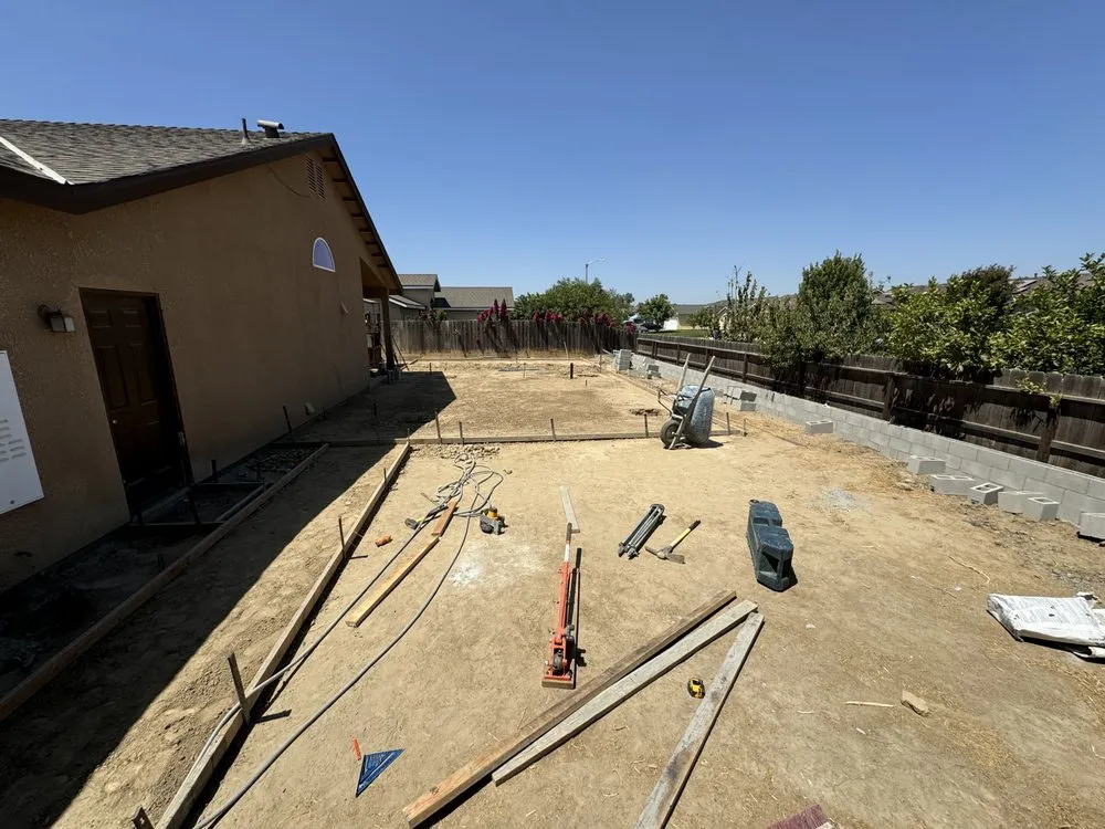 Affordable lawn care service experts serving Fresno, CA - Ultimate Landscape and Tree Service