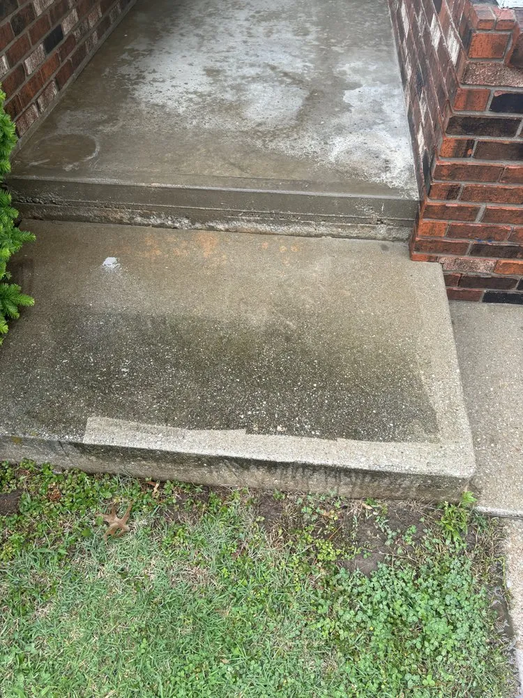 Expert landscape design experts serving Greenfield, MO - Ultimate Lawn & Home