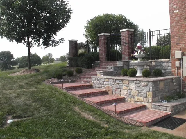 Local outdoor landscaping in Lexington, KY - Ultimate Lawn & Landscape