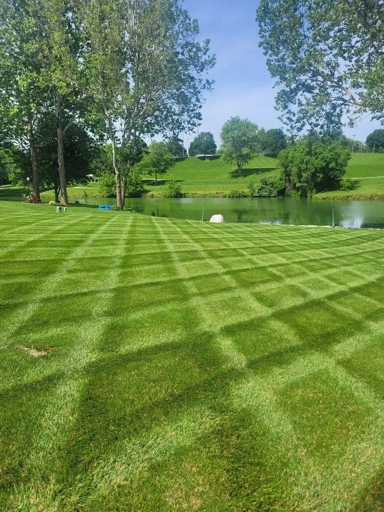 Custom landscape design experts serving Muncie, IN - Ultimate Lawn Services