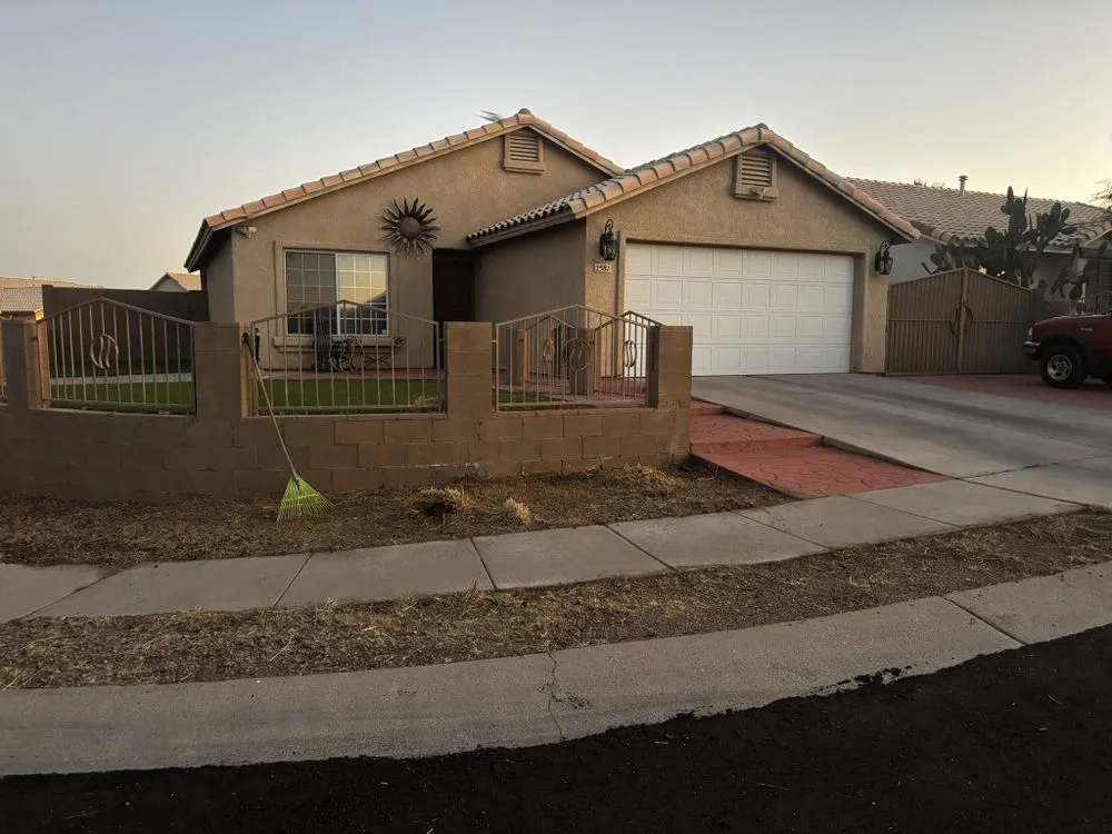 Custom outdoor landscaping in Tucson, AZ - Ultra Landscaping and Junk Removal