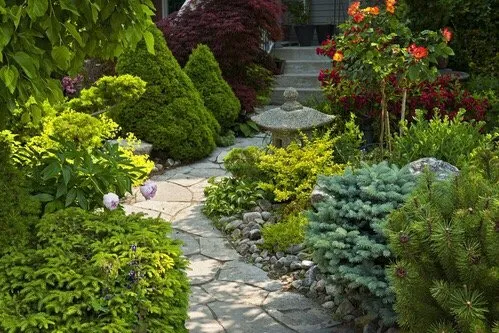 Expert yard maintenance experts serving Post Falls, ID - Ultra-Lawn