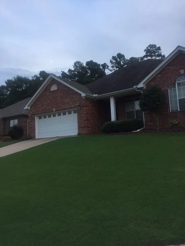 Custom outdoor landscaping experts serving Murfreesboro, TN - UltraGreen Lawn Service