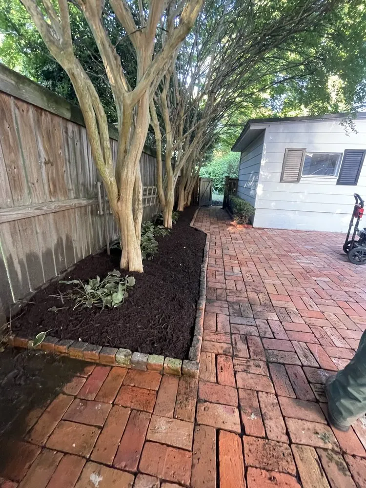 Custom landscape installation in Newport News, VA by Umsteads Lawncare