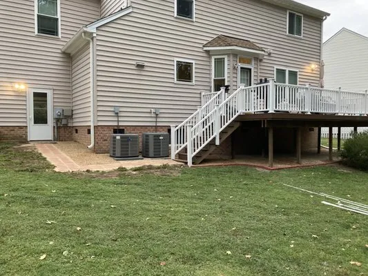 Umsteads Lawncare Logo