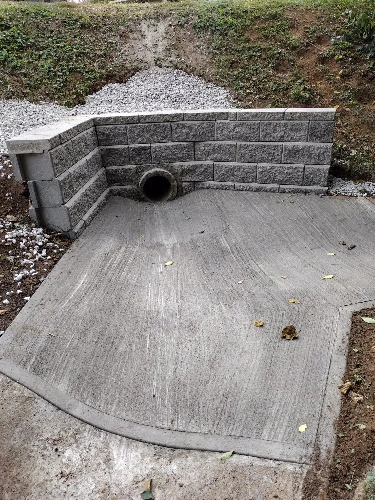 Local residential landscaping for residential properties across Nicholasville, KY - U&N Home Services