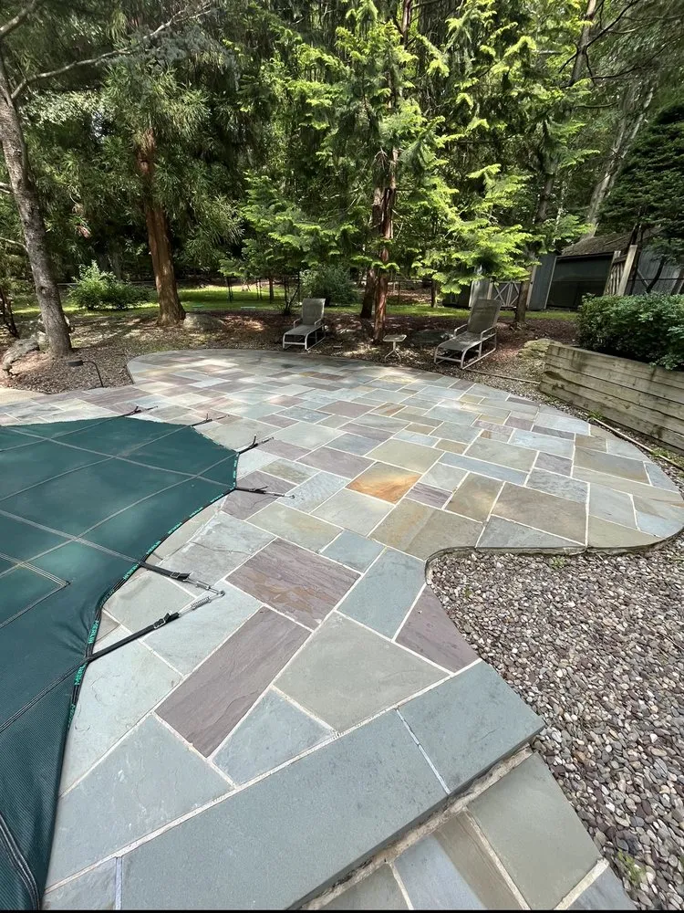 Trusted yard maintenance experts serving Jersey City, NJ - Unbeat Pressure Washing