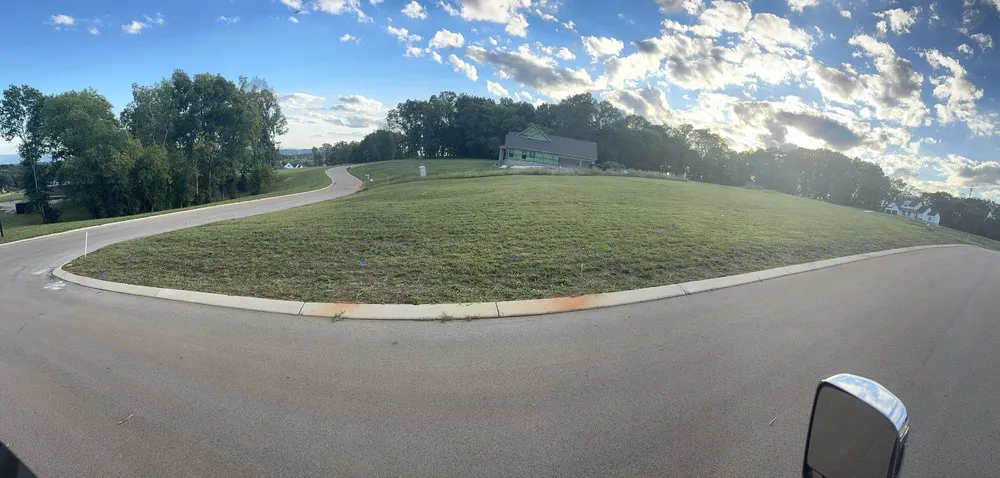 Trusted residential landscaping with custom design across Friendsville, TN - Uncle Jimmy’s Lawn Care