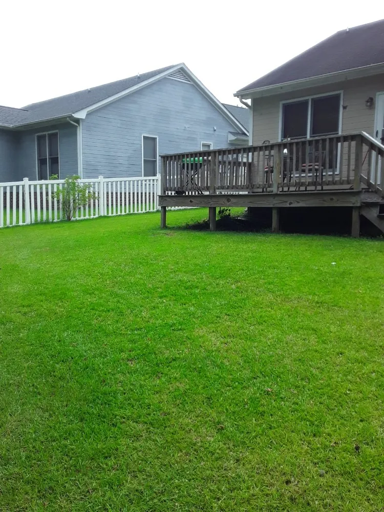 Local residential landscaping with custom design in Midway Park, NC by Uncle Joe's Lawn Care Services