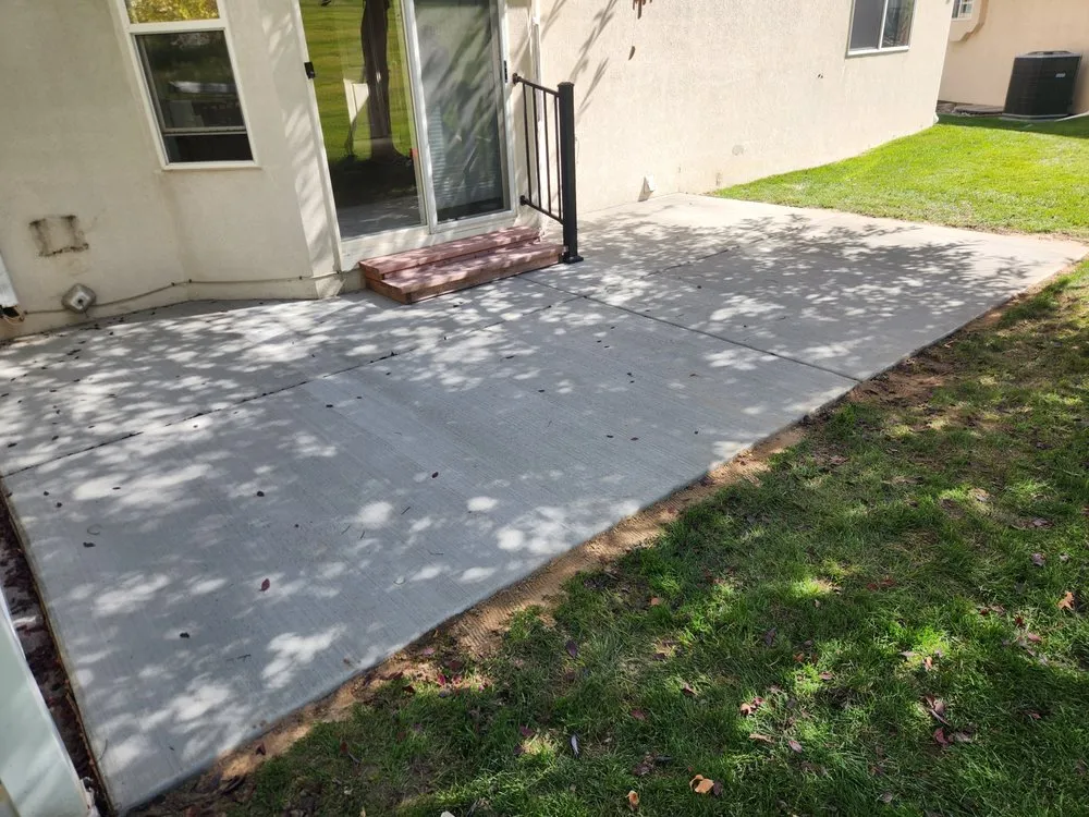 Professional yard cleanup service experts serving Blackfoot, ID - Uncle's Home Services