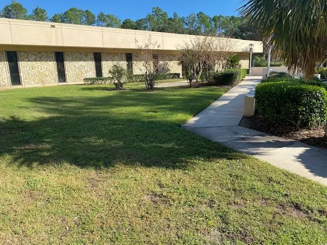 Trusted landscaping services in Daytona Beach, FL - Undeniable Cuts Lawn & Landscaping