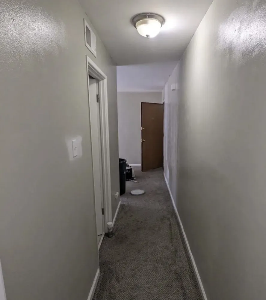 Local lawn mowing service in Saint Louis, MO by Under Construction