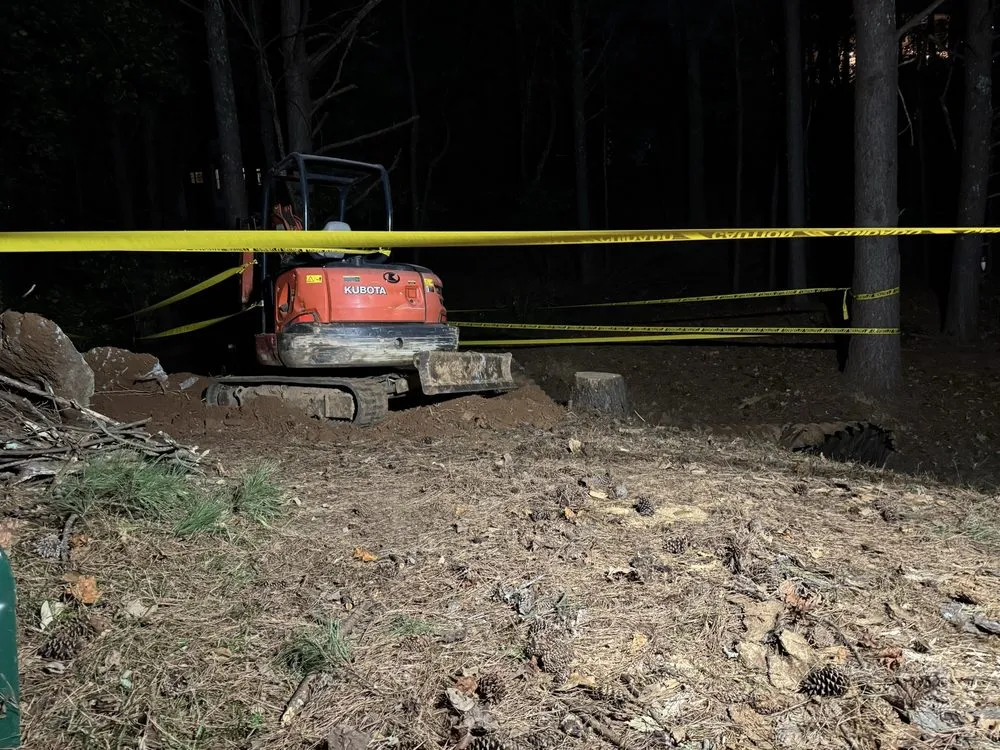 Professional residential landscaping experts serving Talking Rock, GA - Under Grace Transport And Grading