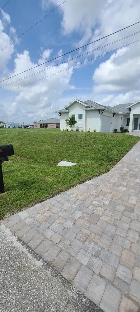 Reliable lawn care service experts serving La Belle, FL - Under The Oaks Lawn Service