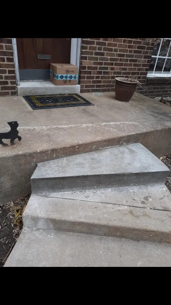 Custom yard maintenance for residential properties in Granite City, IL by Under the Sun Landscaping