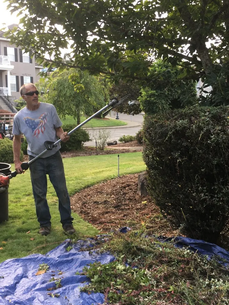 Trusted yard cleanup service in Vancouver, WA by Undercover Landscape Maintenance