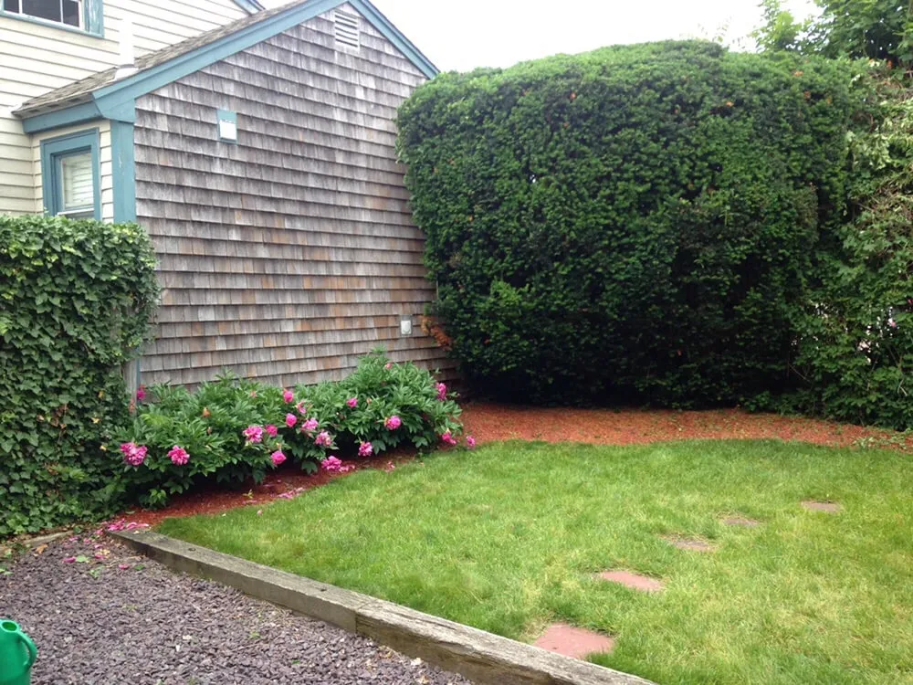Top-rated lawn mowing service experts serving Forestdale, MA - Undercuts Landscaping