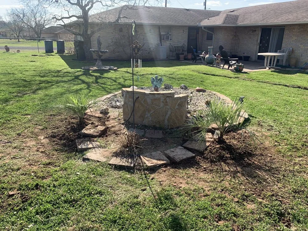 Reliable yard cleanup service in Poth, TX - Undercutter Lawn Care