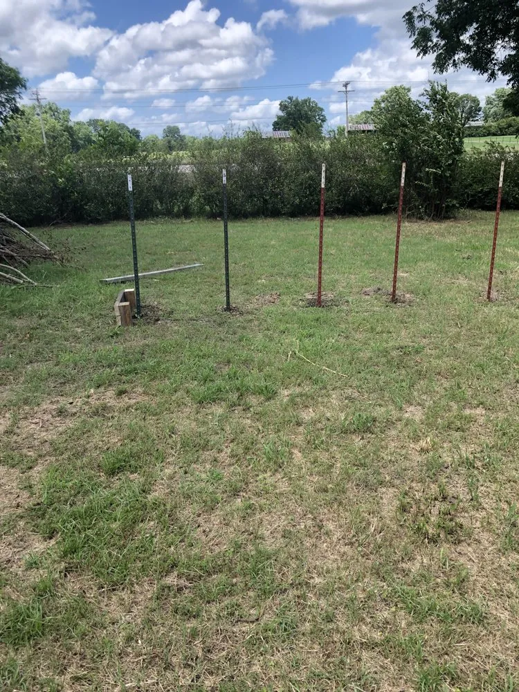 Expert garden landscaping near you in Fort Gibson, OK by Undercutter Power Washing And Landscaping