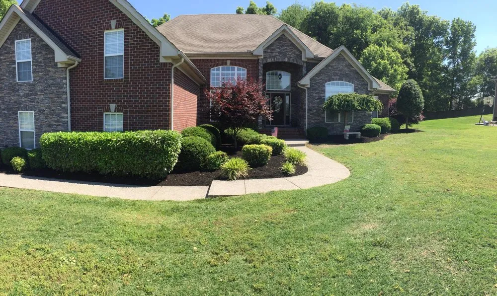 Affordable landscape design with custom design in Mount Juliet, TN by Underhill Lawn Care