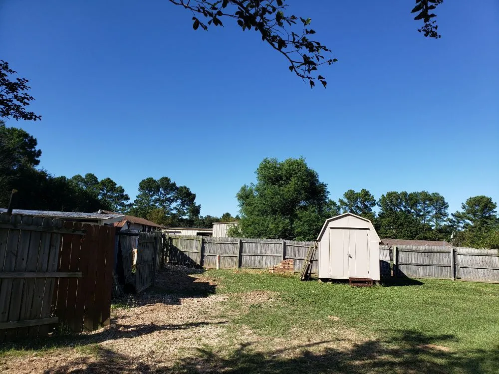 Expert lawn mowing service experts serving Broken Bow, OK - Underwood Lawn and Tree Service