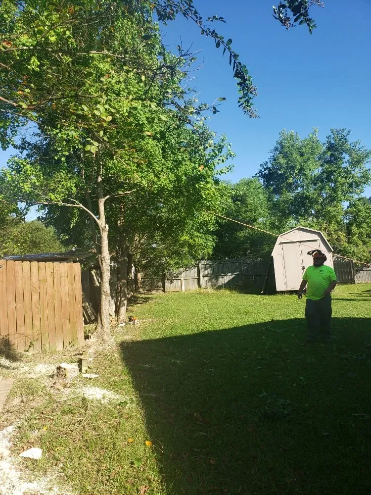 Professional outdoor landscaping experts serving Broken Bow, OK - Underwood Lawn and Tree Service