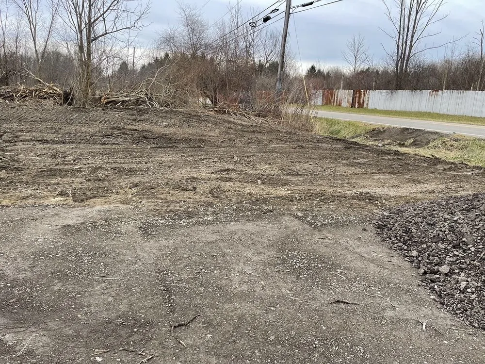 Professional yard cleanup service experts serving Leetonia, OH - Unearthed Contractors