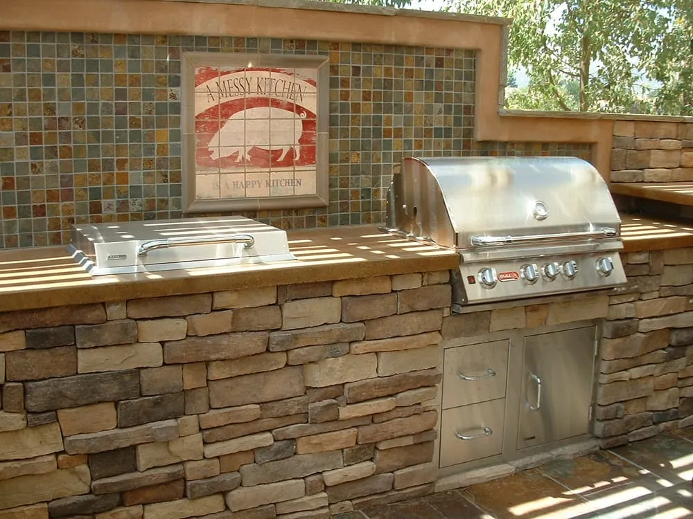 Affordable yard maintenance experts serving Perris, CA - Uneek Environment Landscape
