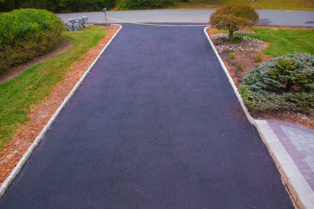 Reliable landscaping services in Piscataway, NJ - Uneek Paving & Masonry