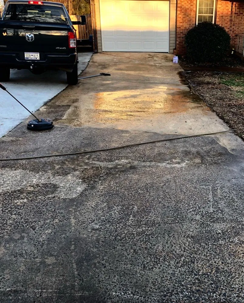 Professional landscaping services in Greenville, SC by Unicus Lawn Care