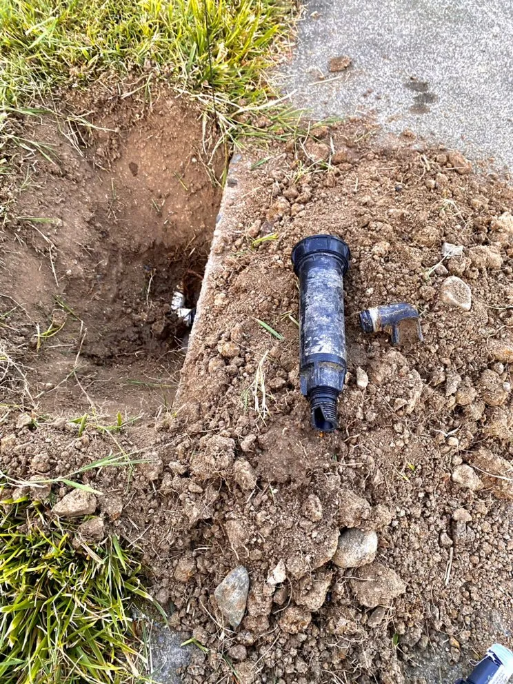 Reliable residential landscaping with custom design in Citrus Heights, CA by Unik Landscaping