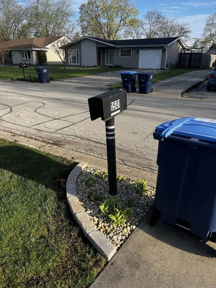 Professional residential landscaping in Chicago, IL - Unikstone Hardscape