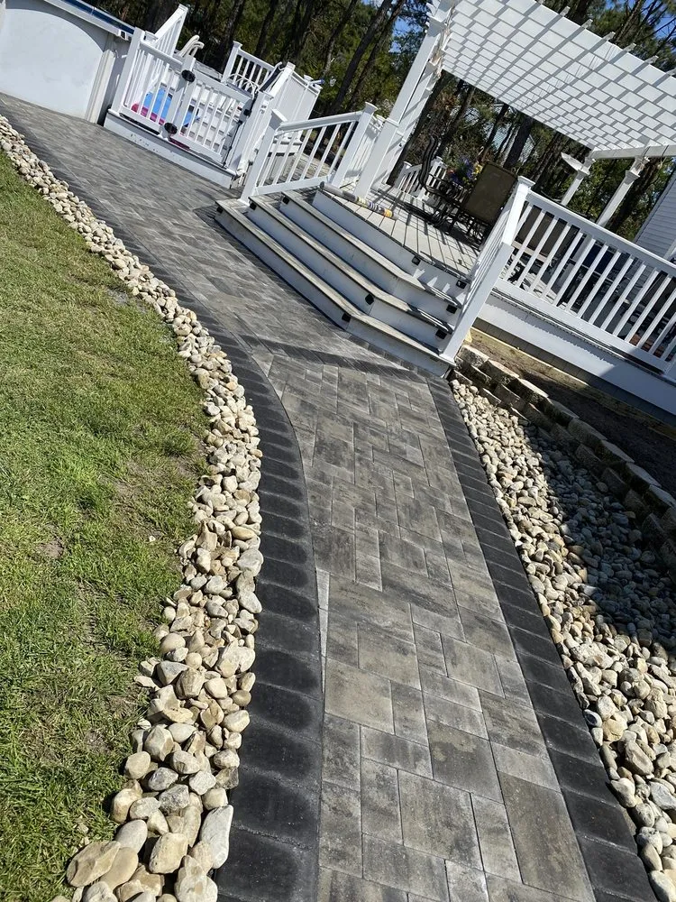 Top-rated yard maintenance for beautiful yards in Lanoka Harbor, NJ by Union Brothers Pavers