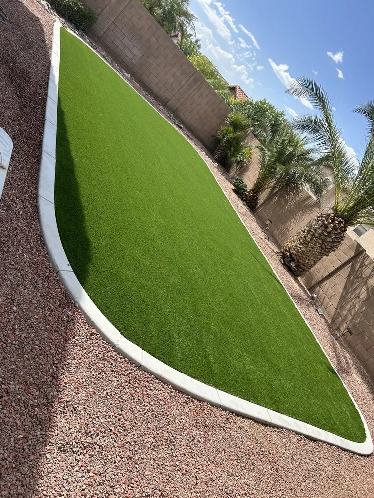 Custom yard cleanup service in Phoenix, AZ by Unique Choice Design