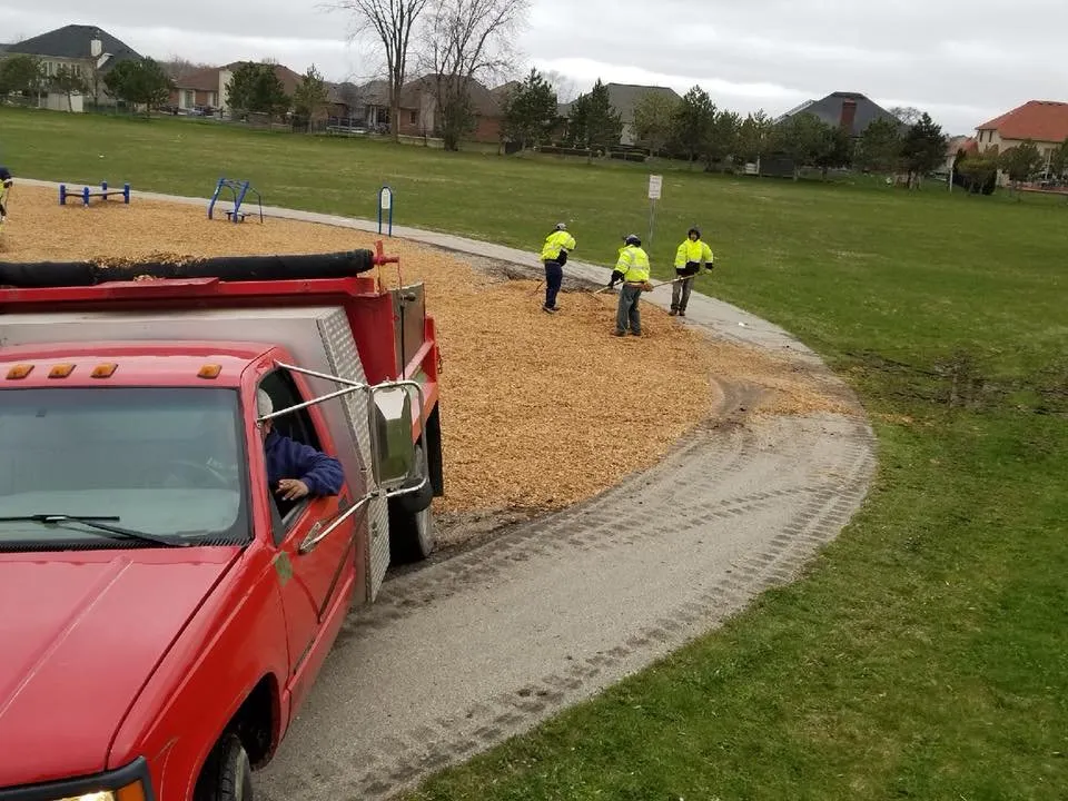 Affordable landscape installation with custom design in Ray, MI by Unique Clips