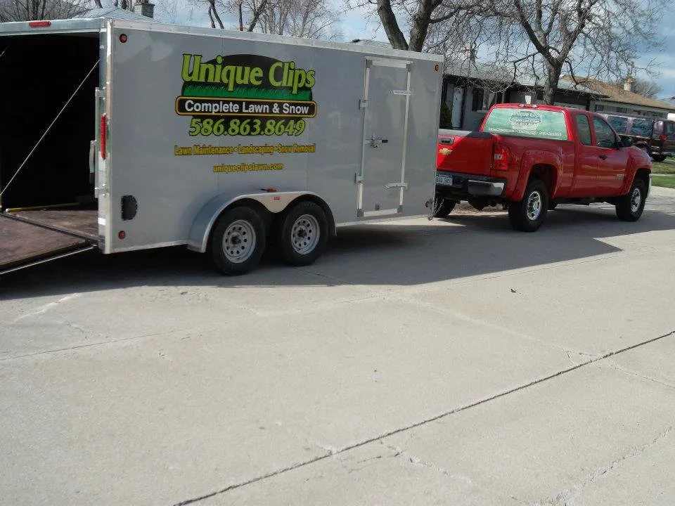 Custom residential landscaping experts serving Ray, MI - Unique Clips