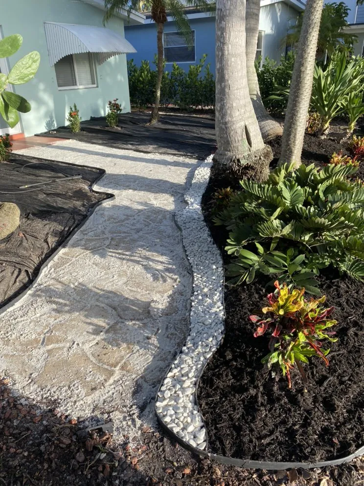 Top-rated landscaping services in Fort Lauderdale, FL - Unique design & landscaping services