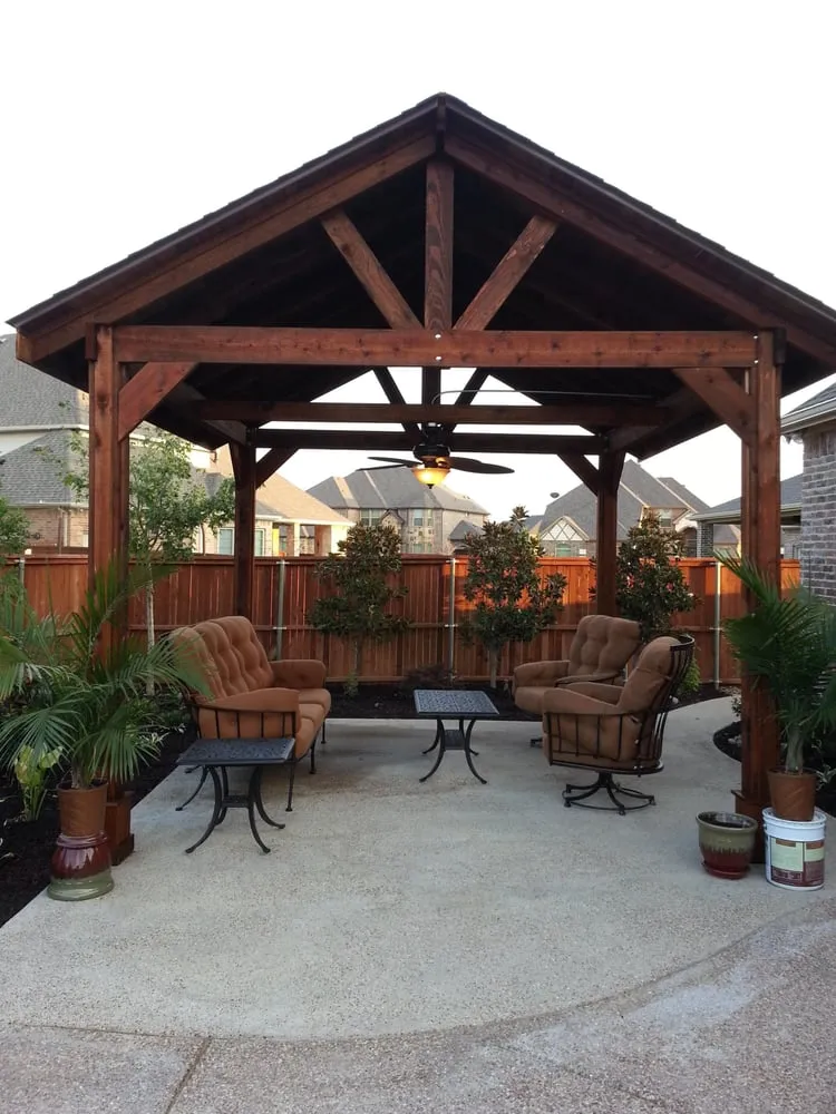 Custom garden landscaping experts serving North Lake, TX - Unique Exteriors