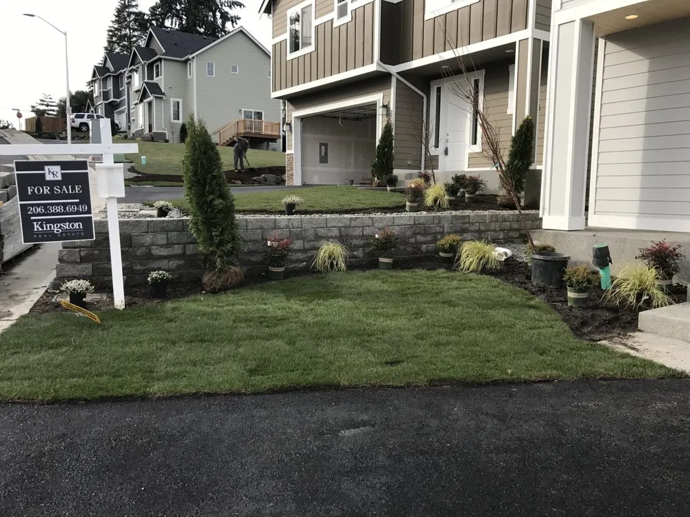 Expert lawn mowing service for year-round maintenance across Maple Valley, WA - Unique Gardens