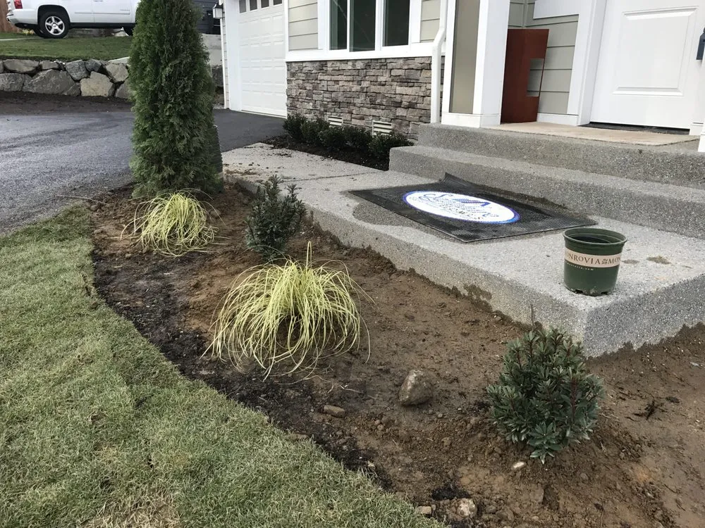 Trusted yard maintenance in Maple Valley, WA by Unique Gardens