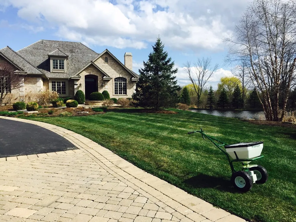 Reliable landscape design experts serving Waukegan, IL - Unique Green Cuts Landscape & Design