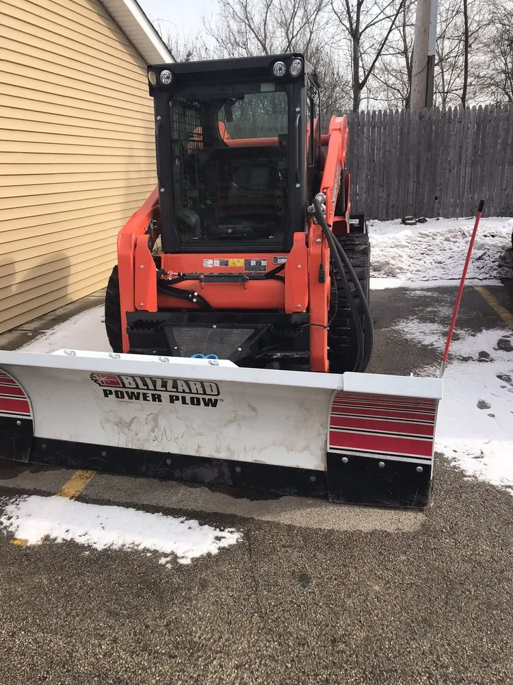 Reliable residential landscaping for beautiful yards across Waukegan, IL - Unique Green Cuts Landscape & Design