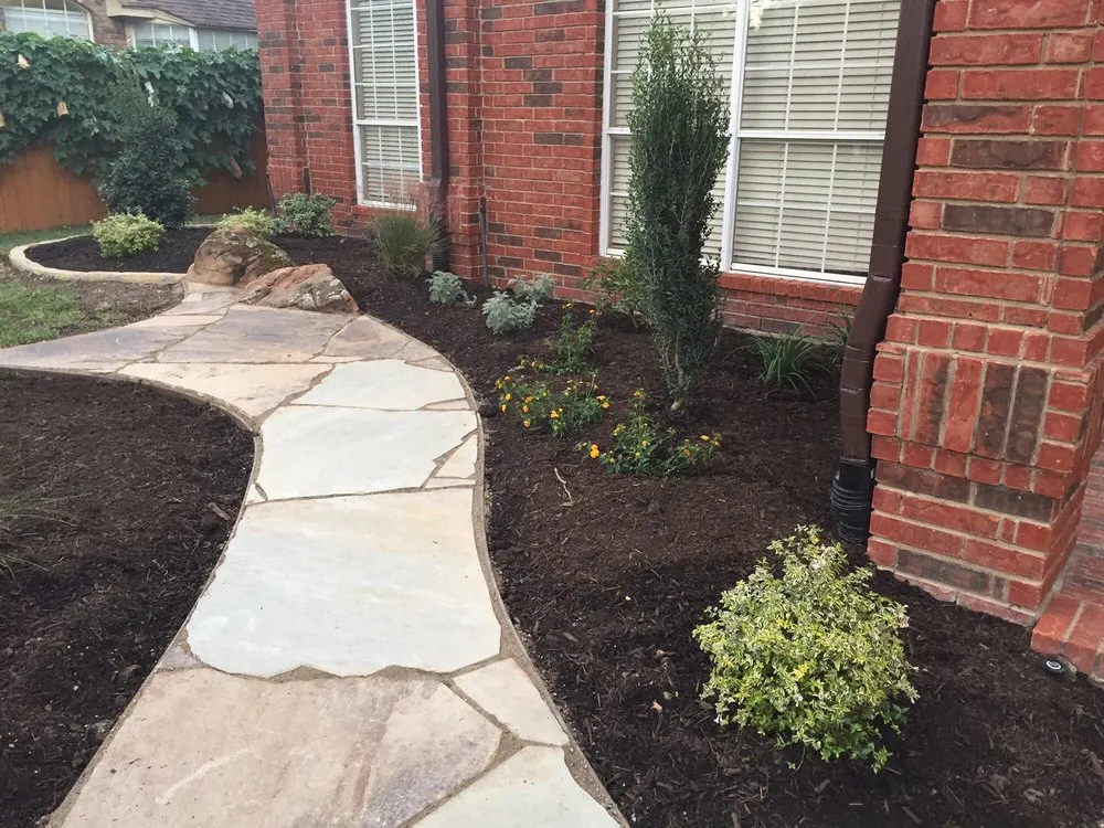 Affordable garden landscaping in Plano, TX by Unique Land Art