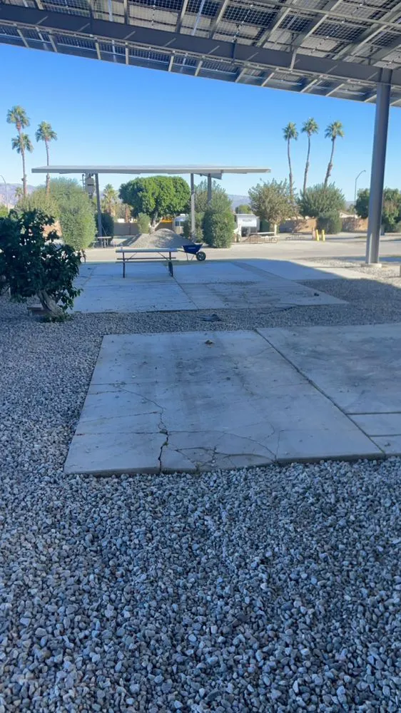 Top-rated lawn care service experts serving Cathedral City, CA - Unique Landscape